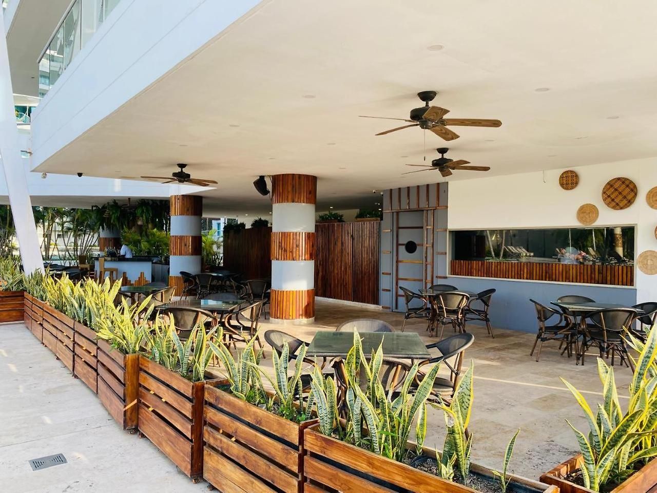De Lujo Con Vista En Hotel, Salida A Playa Y Amenities Premium Hotel 5*